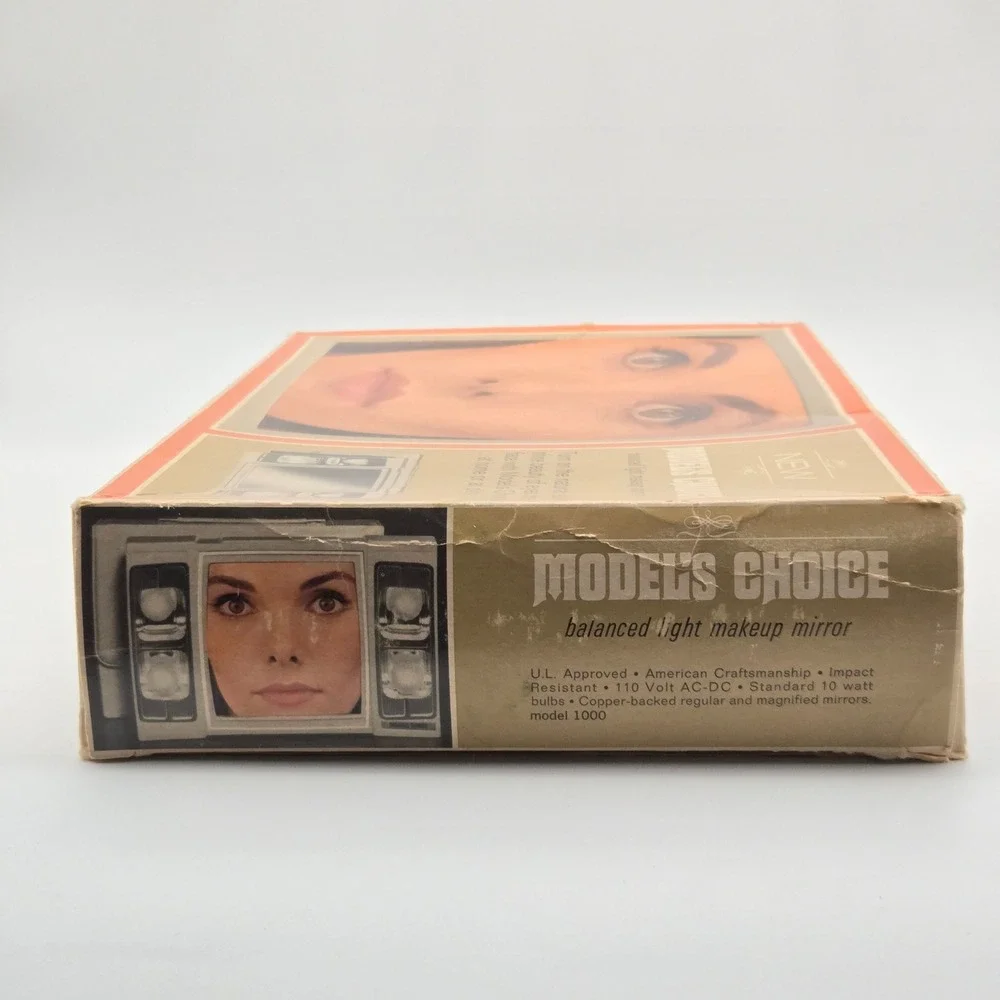 Vintage Models Choice Lighted Makeup Vanity Mirror Travel Case Working Box 1970